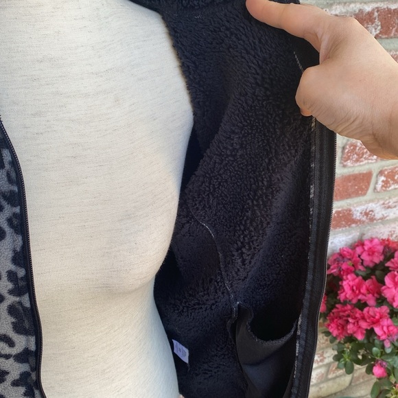 Leopard🐈‍⬛🐾 Print Jacket - Picture 8 of 17